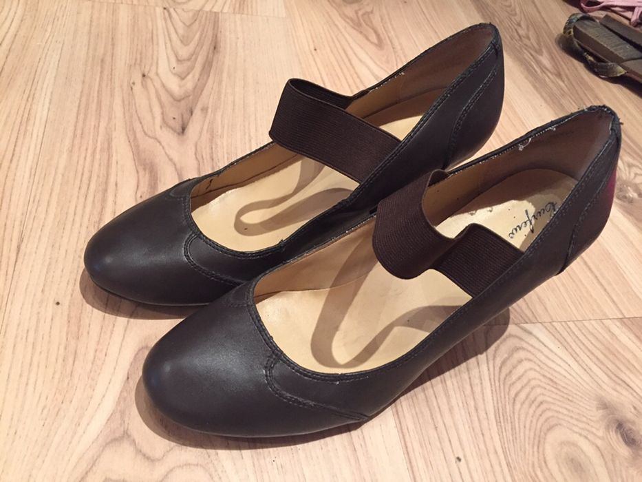 Дамски обувки 2 чифта