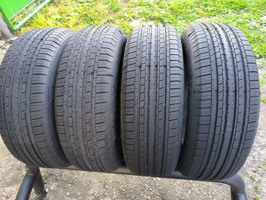 Продам комплект Новой летней резины R17