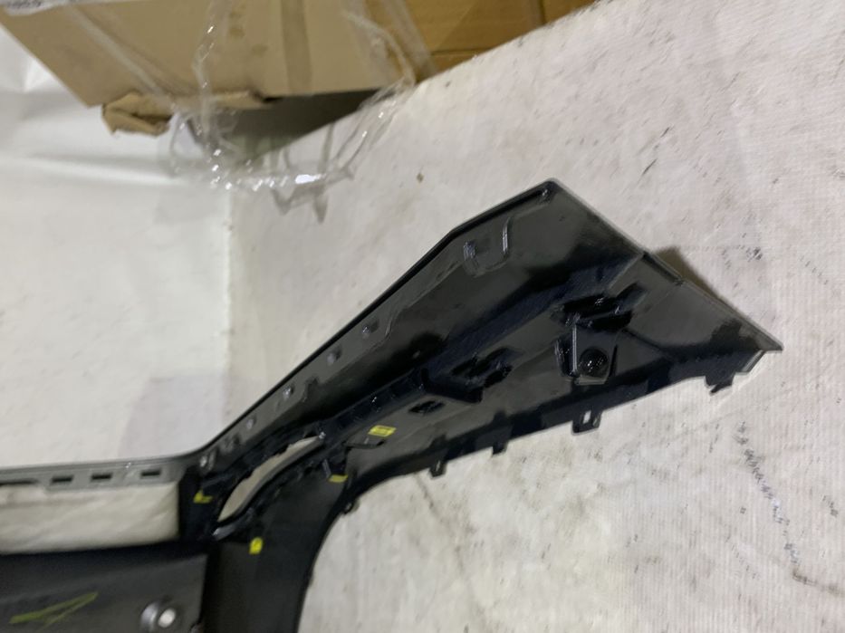 Bara spate Range Rover Velar L560, 2018, 2019, 2020, 2021, 2022, cod origine OE J8A2-17D781ABW.