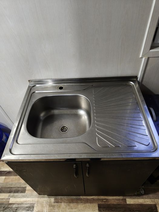 Мойка для кухни.