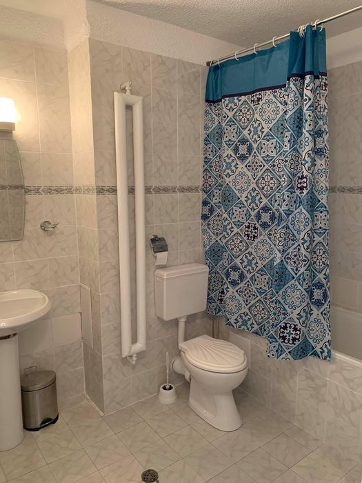 Дава се под наем Тристаен апартамент в София, Бъкстон - 130 кв.м за 650 € - Снимка #6