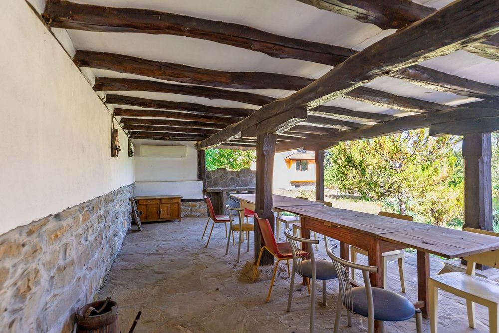 Къща в Ловеч, област-с.Радювене площ 93 цена 55000