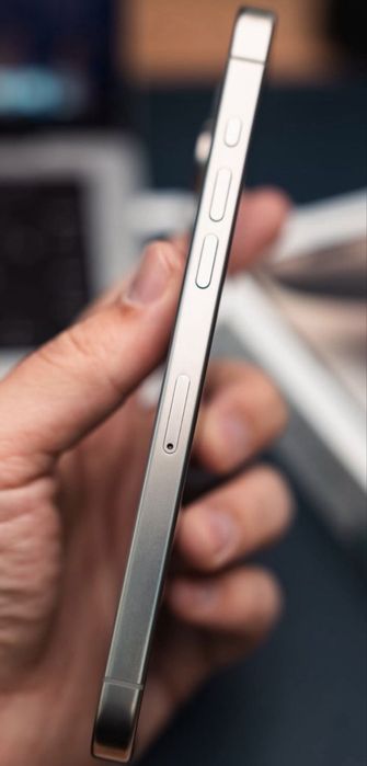 Iphone 15 pro Max Natural