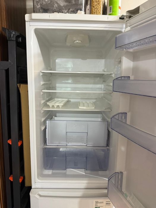 Продается холодильник