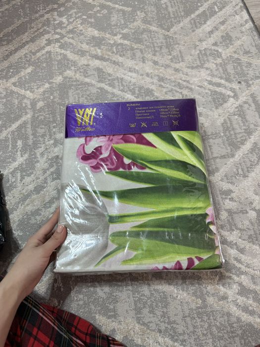 Продам комплект постельного белья