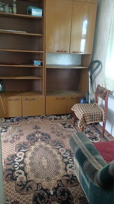 Дачный участок с постройками