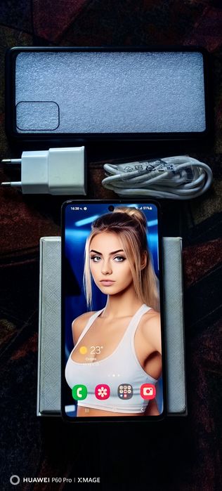 SAMSUNG GALAXY A71-Топ състояние.Пълен комплект