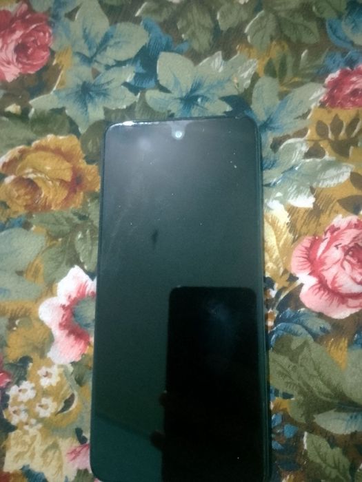 TECNO SPARC 20 C kafolati bilan hali 1 yil boʻmapti