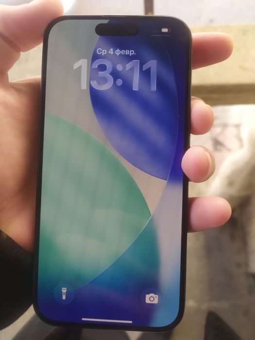 Iphone 15 pro в хорошем состояние