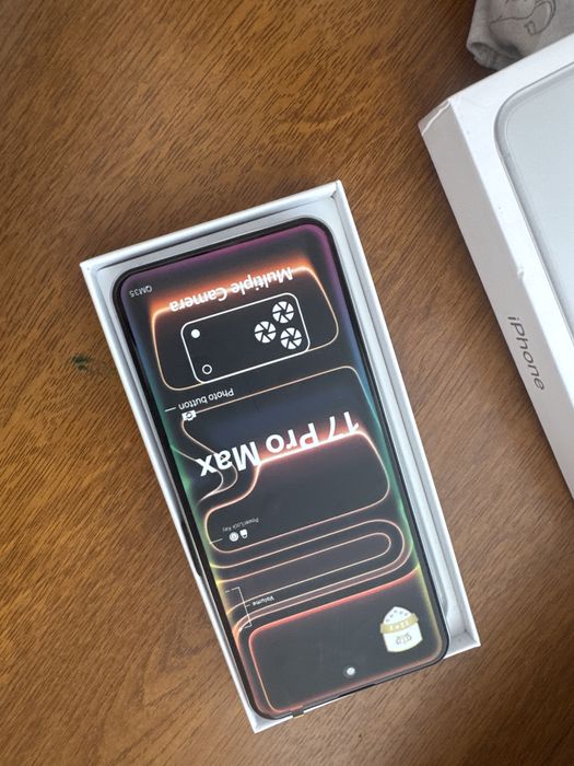 Продам Айфон 17 про мах под оригинал