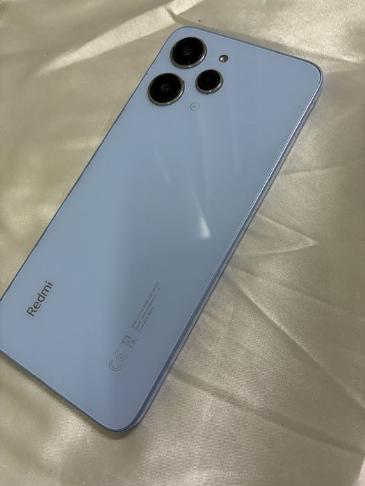 Xiaomi Redmi 12 , 256Gb лот 933301