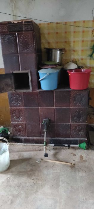 Trei sobe de teracota