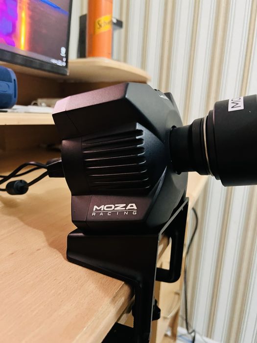 Игровой руль Direct Drive - Moza R3 Bundle