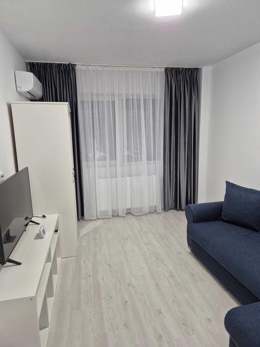 Garsoniera de inchiriat, 30 mp, loc de parcare, Militari residence