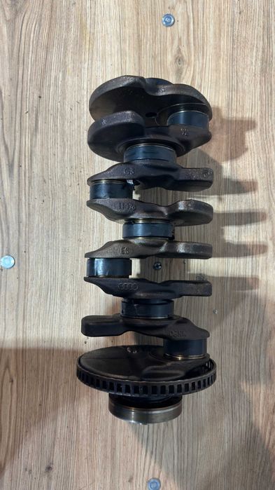 Vibrochen Audi A4 B8/Audi A5 8T 2.0 TFSI cod motor CDN (2008-2011)