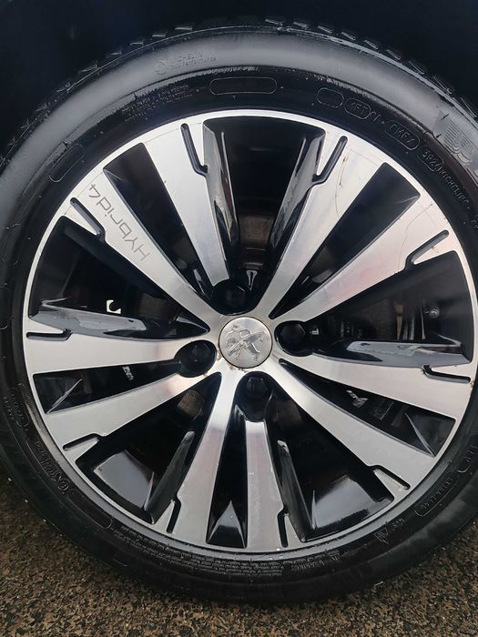 Vând Peugeot 3008 Hybrid4 an 2014