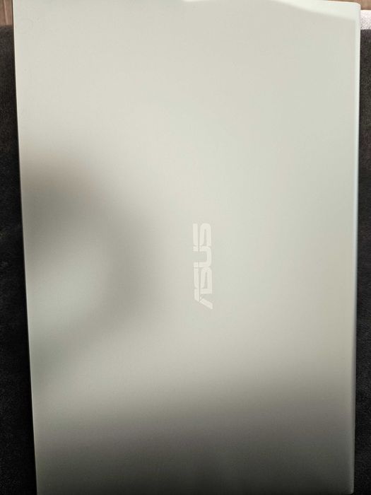 Лаптоп Asus Notebook