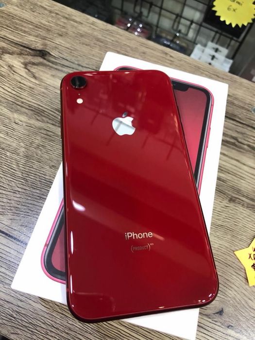 Продам айфон хr 64 гб