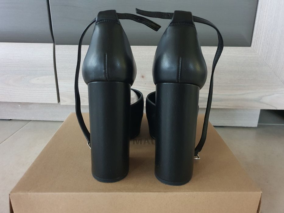 Обувки с дебел ток Steve Madden Tamy