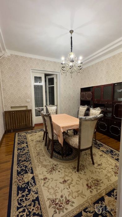 Продаю квартиру 110 кв 3 этаж