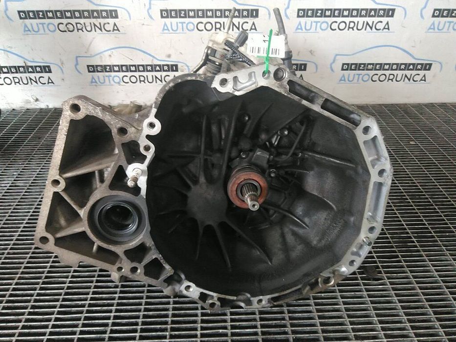 Cutie de viteze Suzuki SX4 S - Cross II Facelift 1.0 B 2016 - 2020 111CP Manuala 5 ...