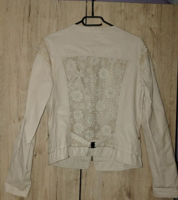 Geacă neagră sau crem dama