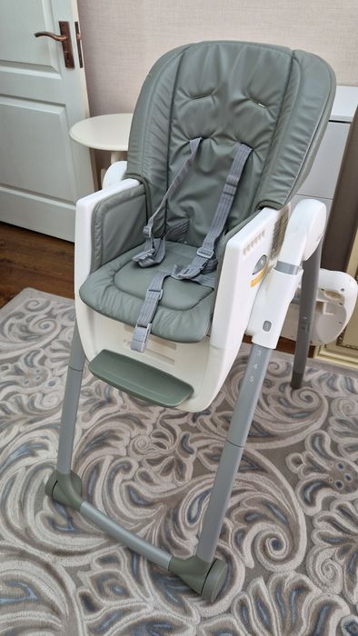Продаётся стульчик для кормления Joie 6 в 1