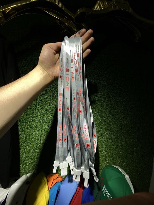 Pechat - Futbolka , Hudi , svitshot , kepka , finka , polo larga logo