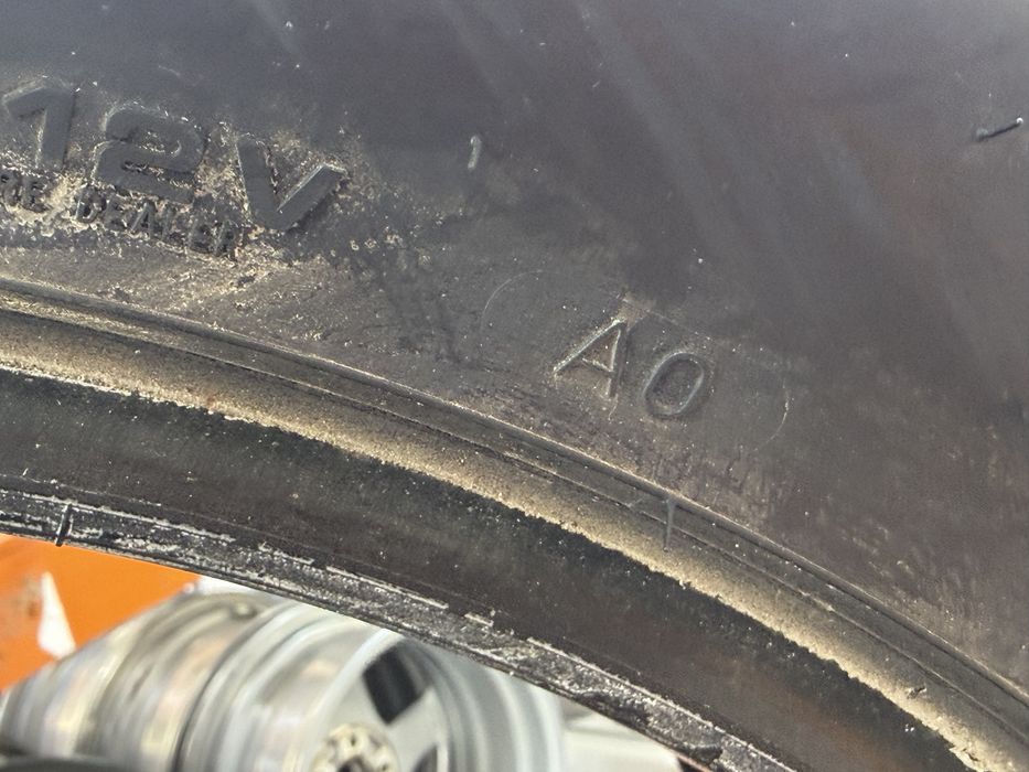 4 Anvelope Iarnă Goodyear UltraGrip Performance 285/45 R20 112V XL  Noi 0 KM