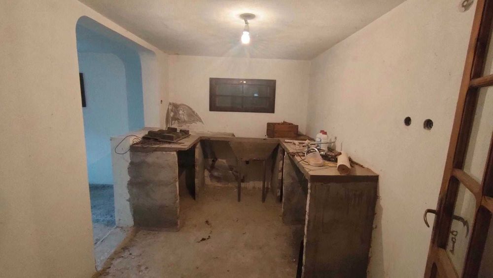 Продава се Къща в с. Синаговци, Област Видин - 462 кв.м за 184 €/кв.м - Снимка #15