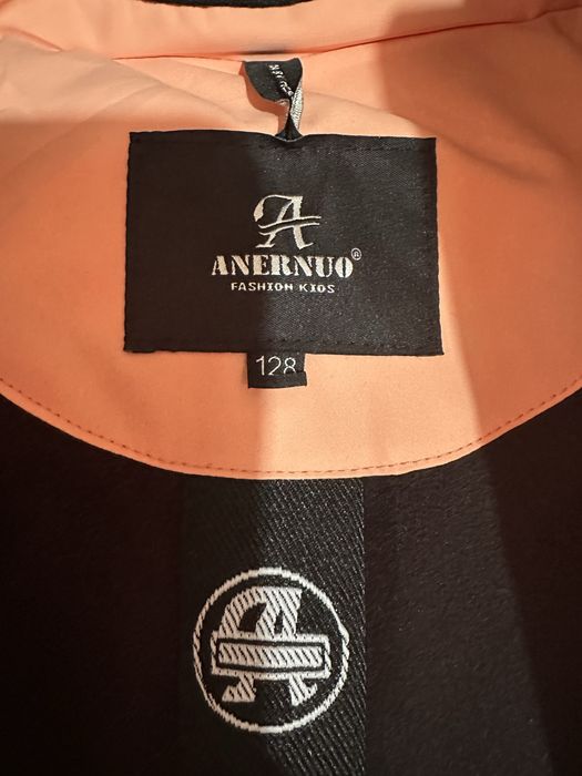 Зимняя куртка на девочку 128 см