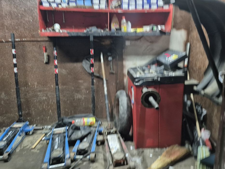 Продам шиномонтаж