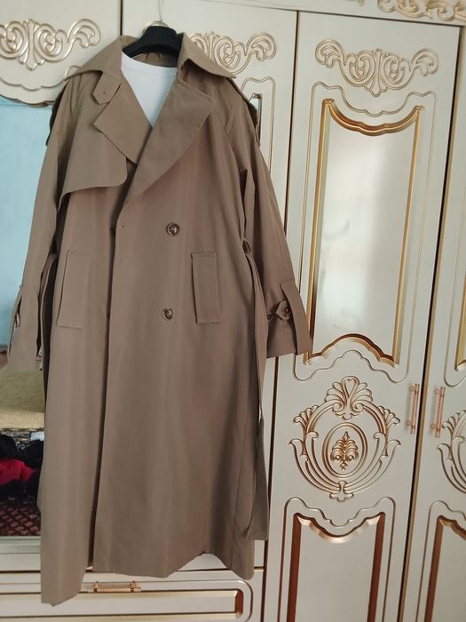Тренч хорошем состоянии
