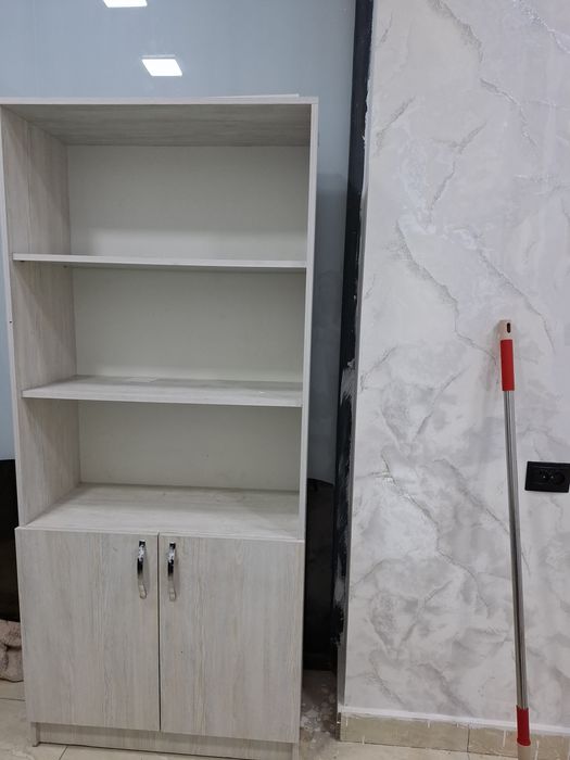 Ofis mebeli juda mustahkam sifatli