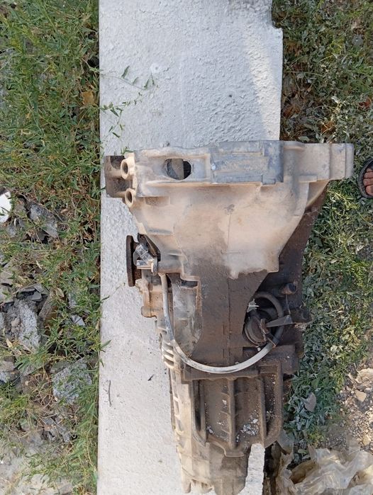 Коробка от ауди б4 оригинал