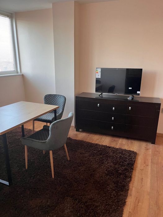 Дава се под наем Тристаен апартамент в Бургас, Възраждане - 90 кв.м за 598.23 € - Снимка #1