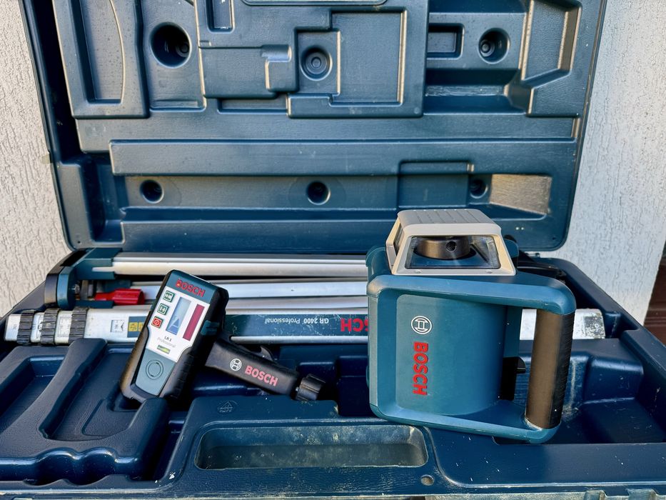 Nivela Laser rotativa BOSCH GRL 400 H, receptor, trepied, mira, valiza plastic