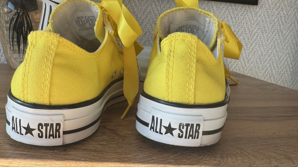 Дамски кецове Converse номер 39.5