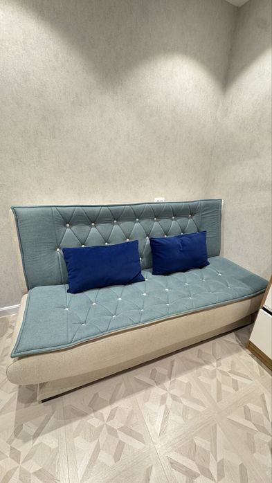 Продается Компактный диван-кровать 180×120, отличное состояние