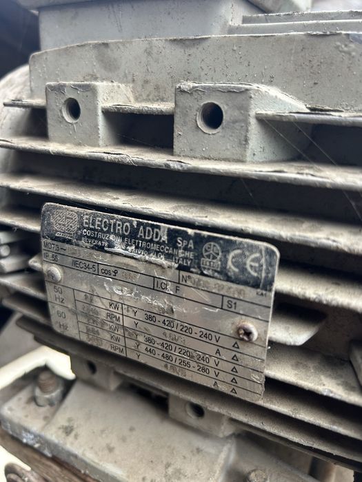 Compresor aer 140 litri