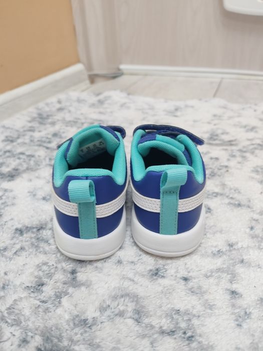 Детски маратонки Puma Courtflex V3