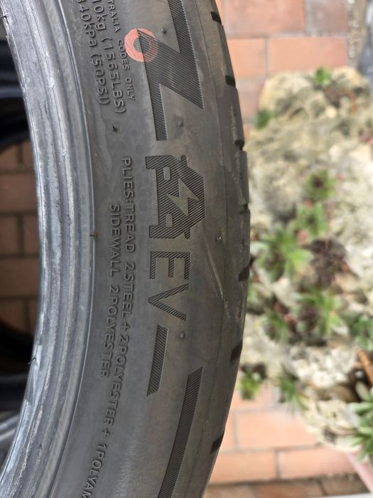 Anvelope HANKOOK 235/40/19