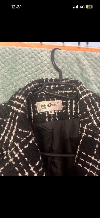 Palton elegant  alb negru misse ditti