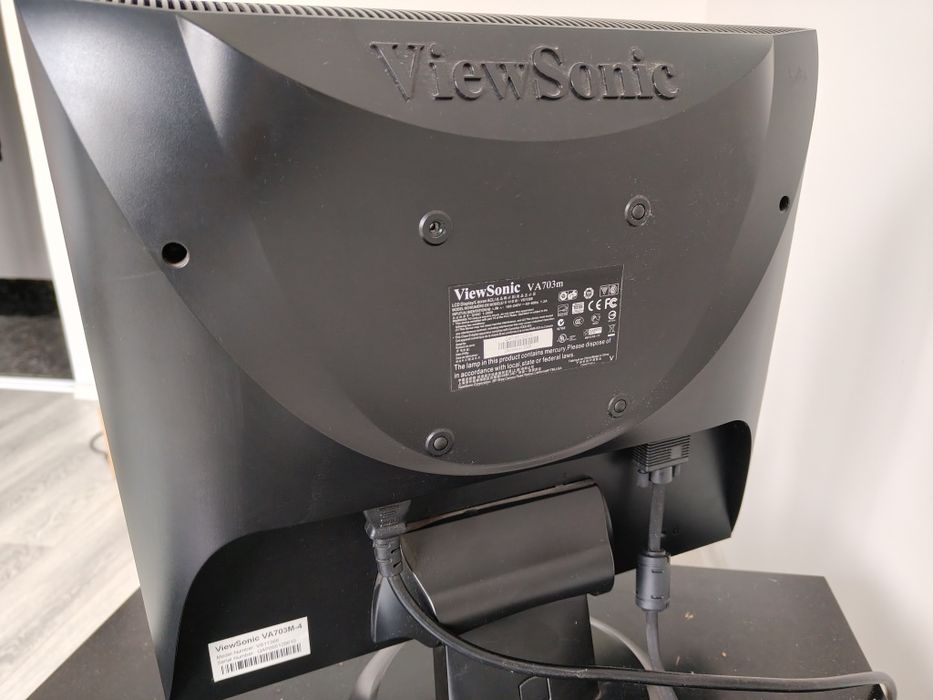 Asus PC i5-3570 3.40GHz компютър с монитор