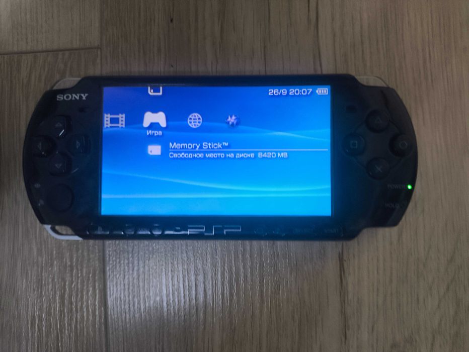 Psp 3000 16гб продаю