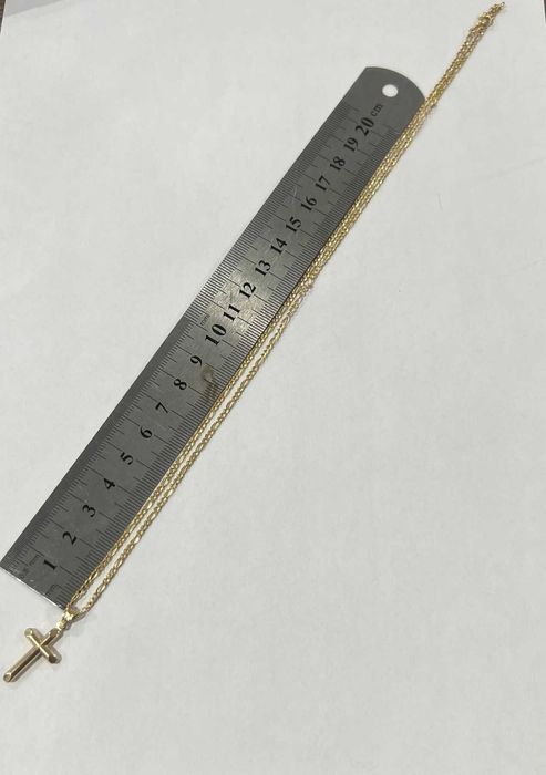 Златен Синджир с Кръст