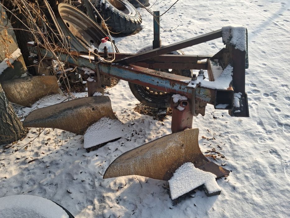 Продам сеновоз. Дискатор. Бороны навесные. Плуг