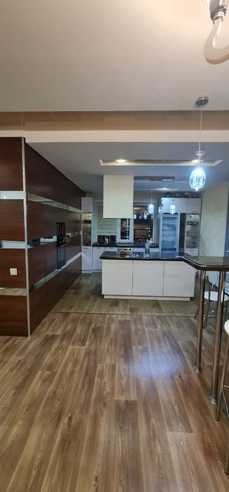 4-х комнатная квартира студия