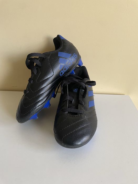 Adidas детски бутонки