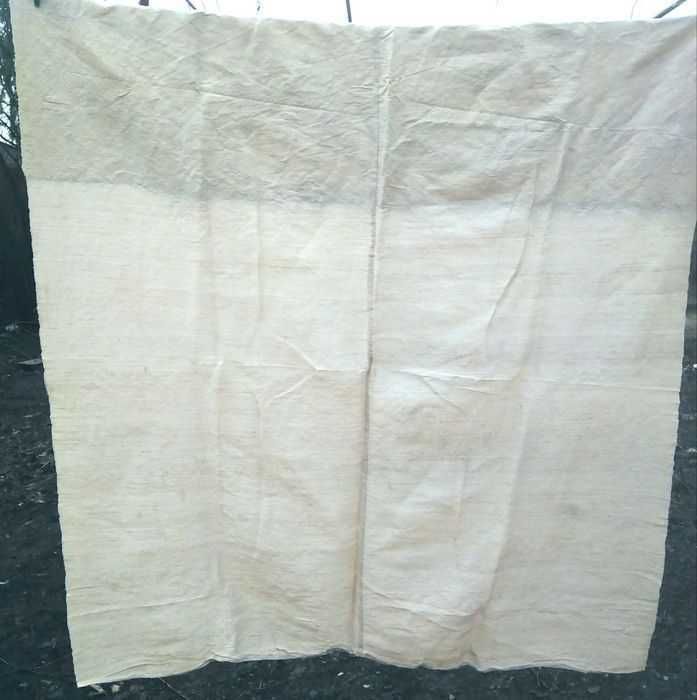 Cearceaf tradițional tesut manual, la razboi, din canepa și bumbac